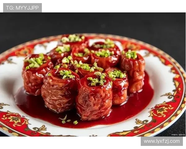 足球明星们的美食情缘揭秘:他们最爱的美味佳肴与独特饮食习惯 足球明星们的美食情缘揭秘:他们最爱的美味佳肴与独特饮食习惯